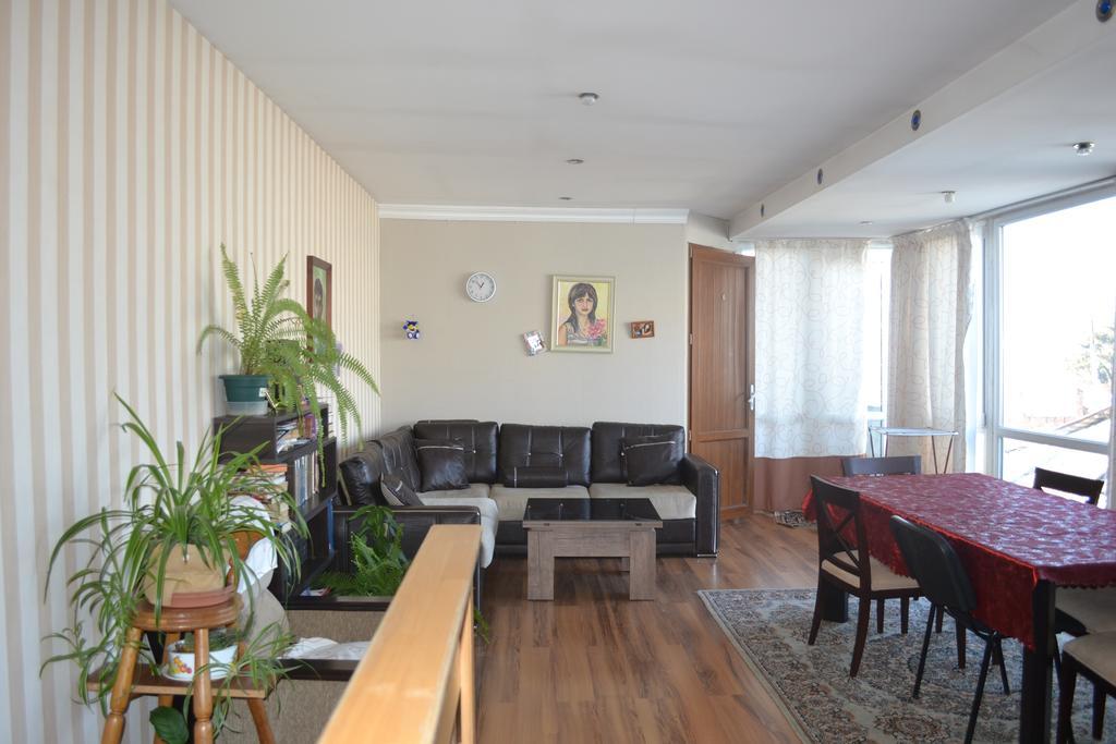 Your House In Tiflis Exterior foto