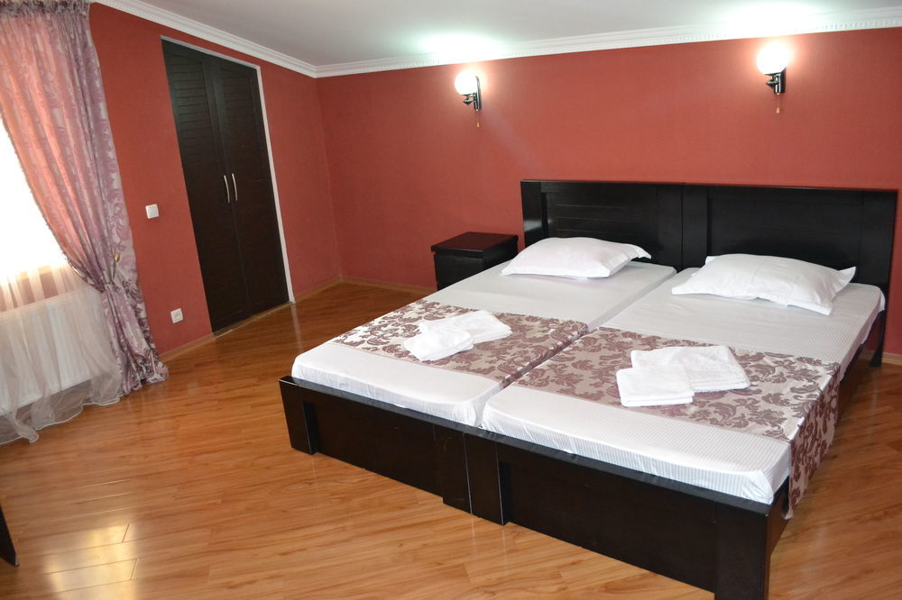 Your House In Tiflis Exterior foto