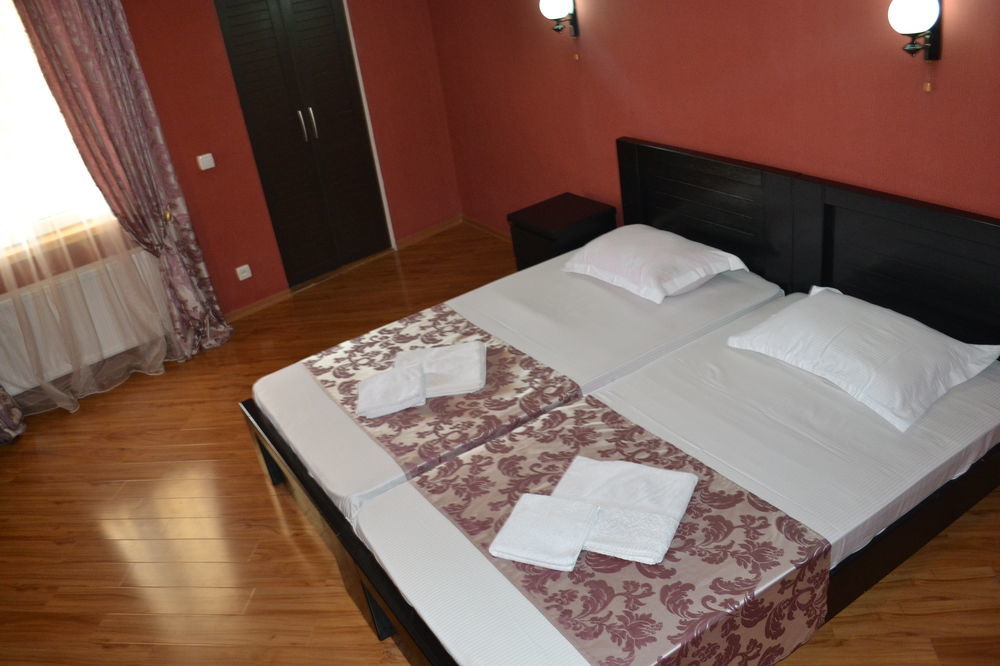 Your House In Tiflis Exterior foto