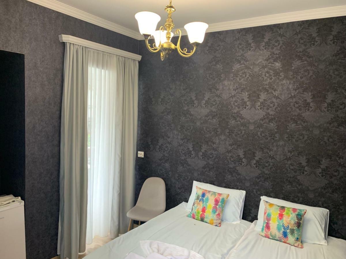 Your House In Tiflis Exterior foto